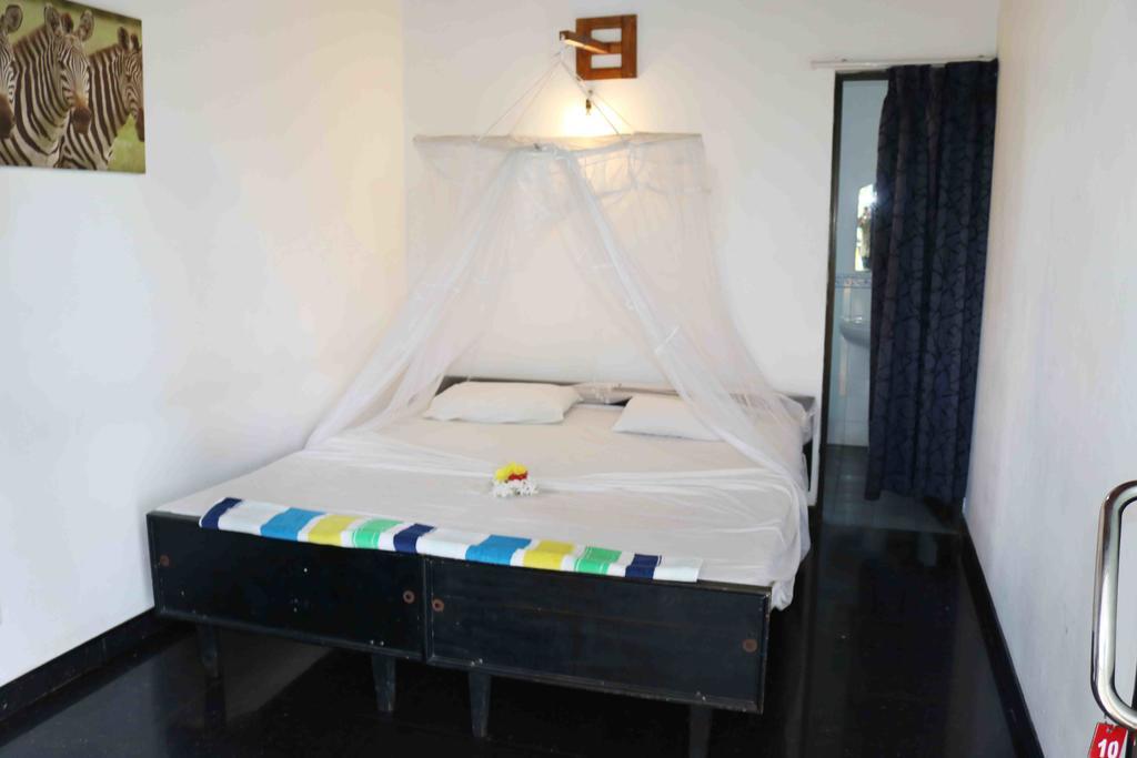 Manel Guest House Polonnaruwa Exterior photo