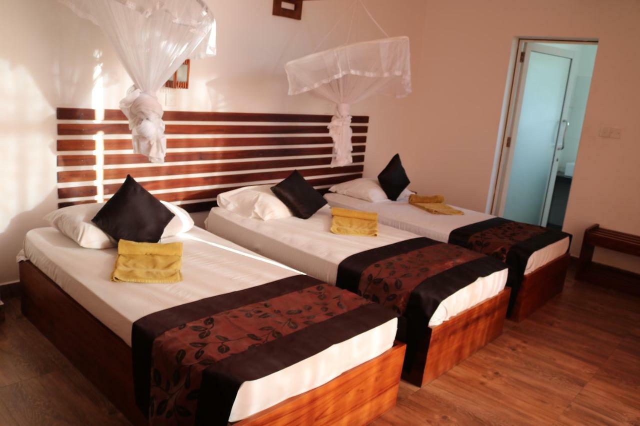 Manel Guest House Polonnaruwa Exterior photo