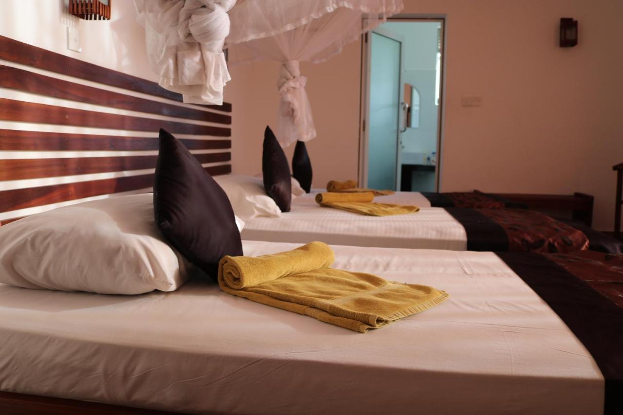 Manel Guest House Polonnaruwa Exterior photo